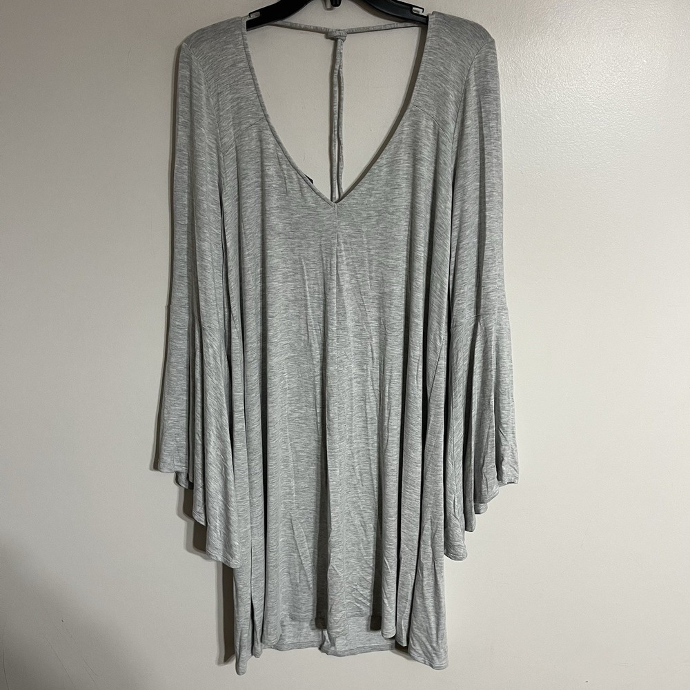 American Eagle Women's Cold Shoulder Open Back Bell Sleeve Mini Dress‎ Size XL - Picture 10 of 10